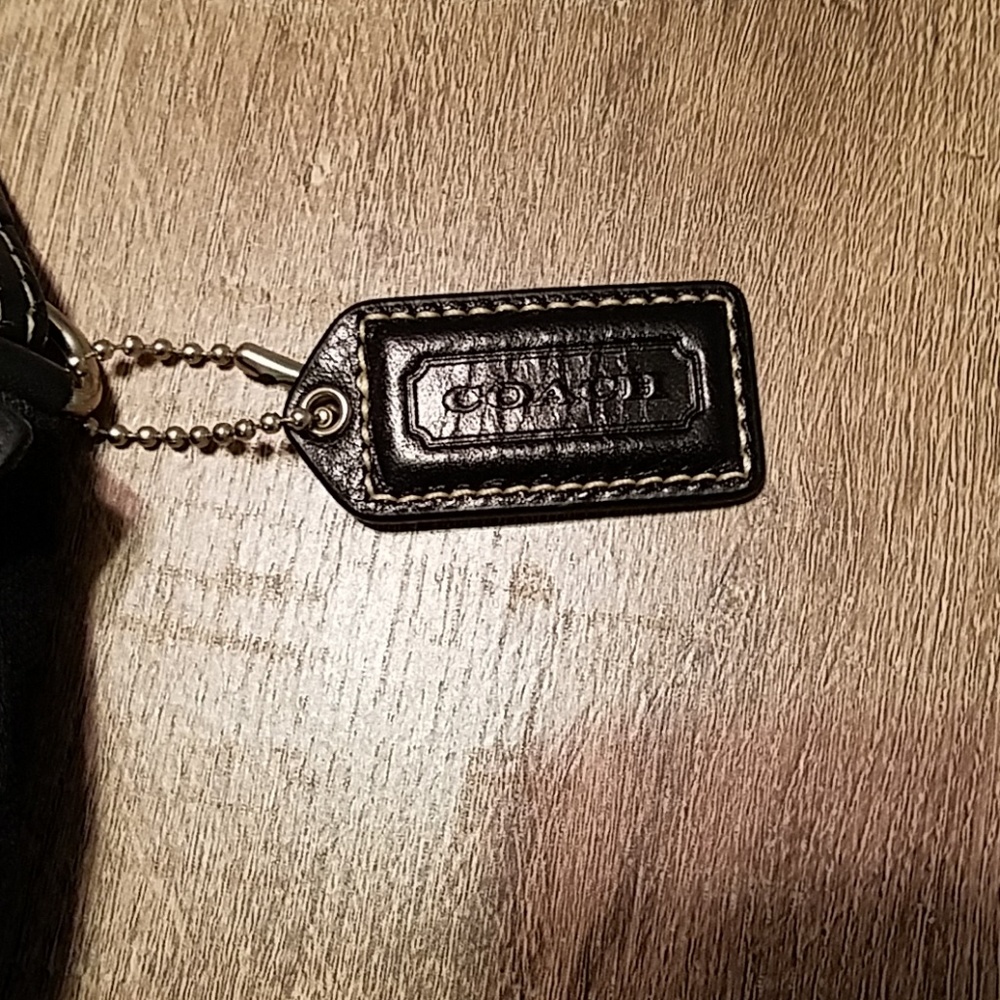 Coach Mini- SOLD - Picture 2 of 3